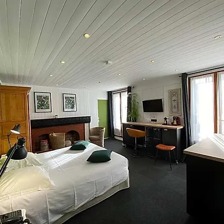 De La Cathedrale Hotel 3*