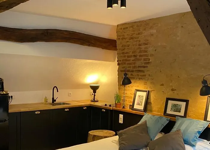 De La Cathedrale روان