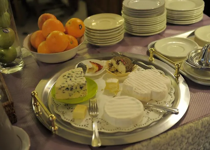 De La Cathédrale Hotel 3*