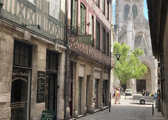 De La Cathedrale فندق